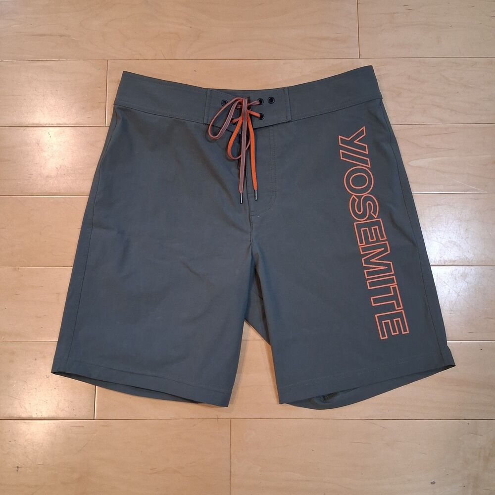 James Perse Yosemite Mens Performance Board Shorts Gray Size 33"x9" Swim Trunks